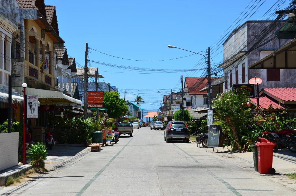 Baan Banyan Villa, Wood House Short Walk To Mae Nam Beach Ruang foto