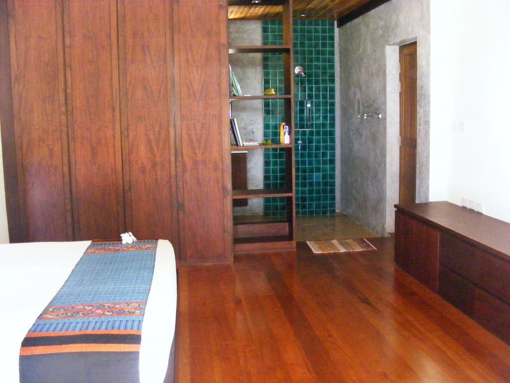 Baan Banyan Villa, Wood House Short Walk To Mae Nam Beach Bagian luar foto