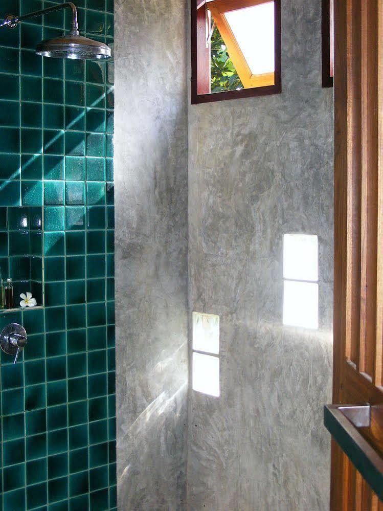 Baan Banyan Villa, Wood House Short Walk To Mae Nam Beach Bagian luar foto